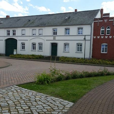 Pension Belau'S Hof Stendal Esterno foto