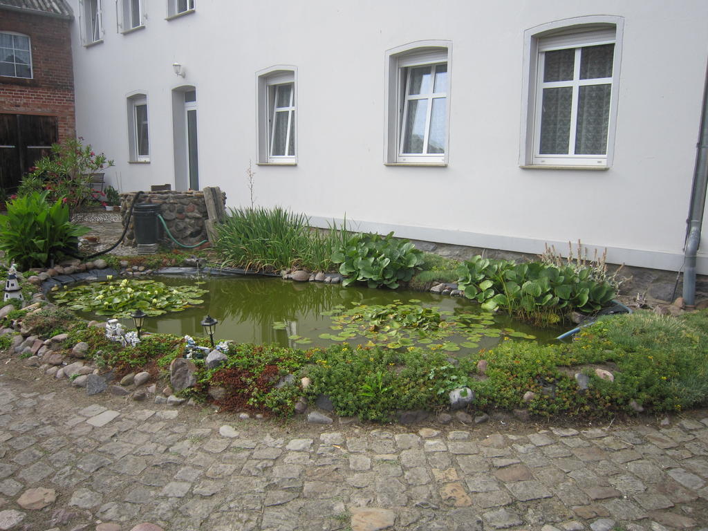 Pension Belau'S Hof Stendal Esterno foto